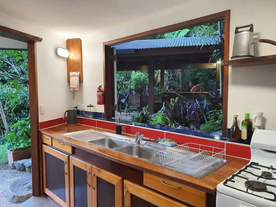 Treeverb Beach House - Daintree Cow Bay Bagian luar foto