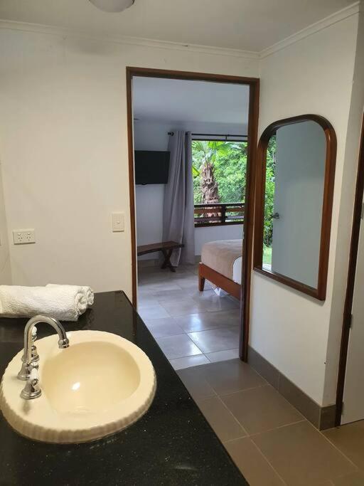 Treeverb Beach House - Daintree Villa Cow Bay Bagian luar foto